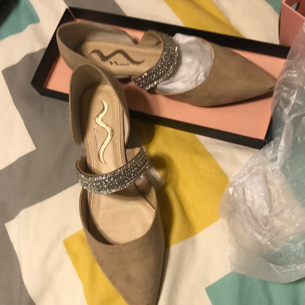 Dress shoes